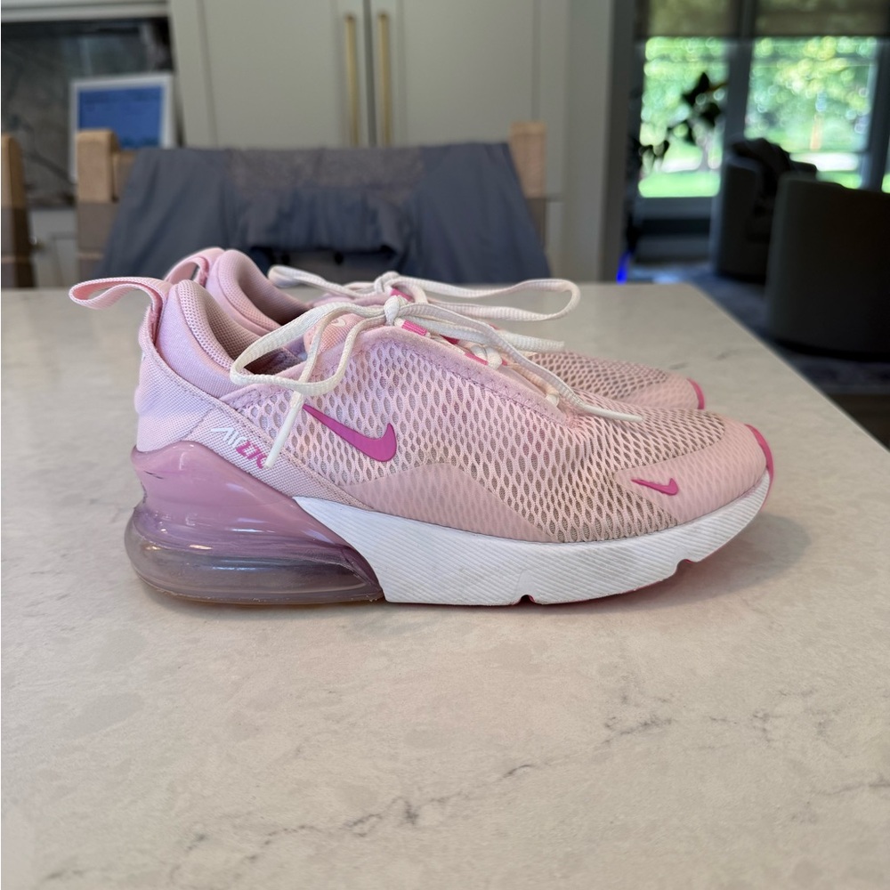 Nike Air Max 270 Light Pink Sneakers